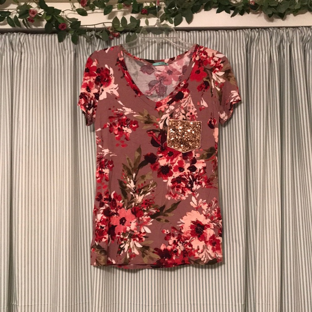 Floral Top with Sequin Pocket